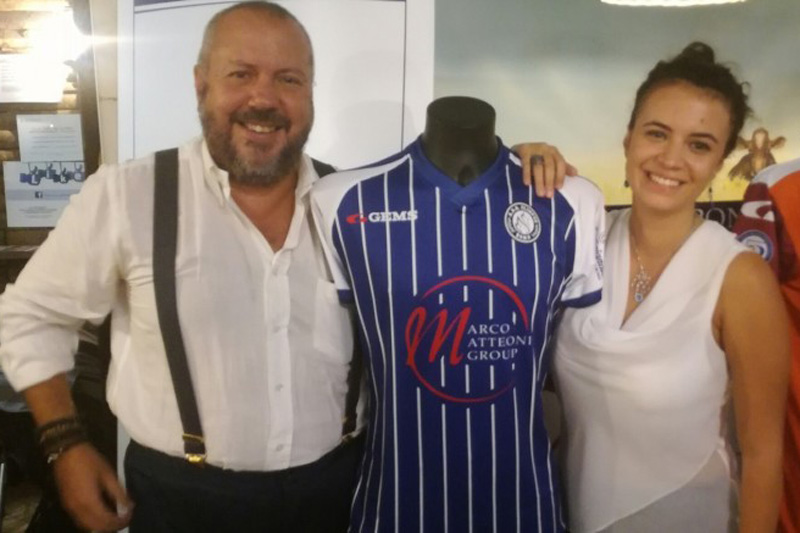 Matteoni in veste di presidente onorario e sponsor dell'Olimpus Futsal